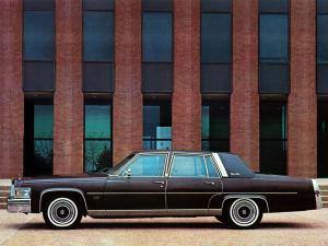 Cadillac Fleetwood Brougham by Moloney 1978 года